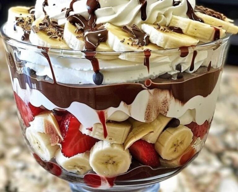 No-Bake Chocolate Banana Split Trifle Recipe