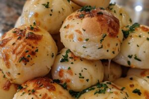 Pillsbury Biscuit Garlic Butter Cheese Bombs Recipe