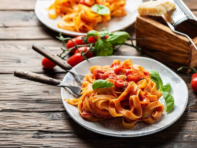 Fettuccine Pasta