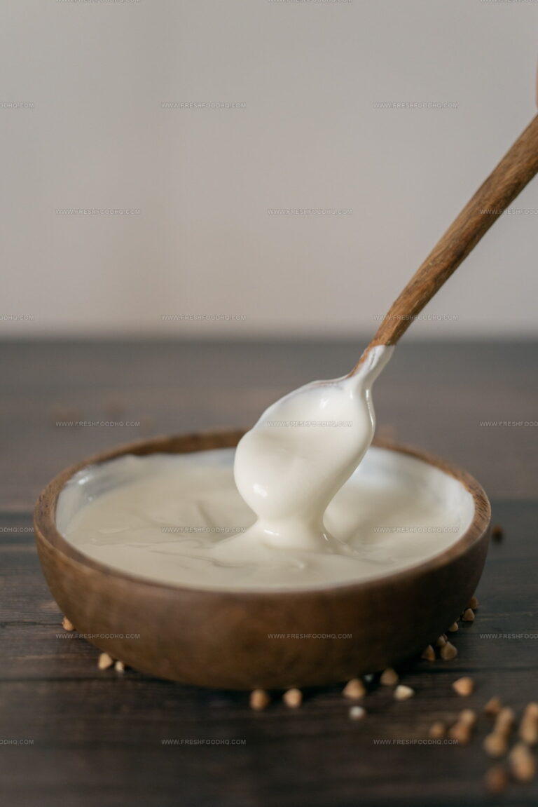 5 Cream Cheese Alternatives for Baking Dishes
