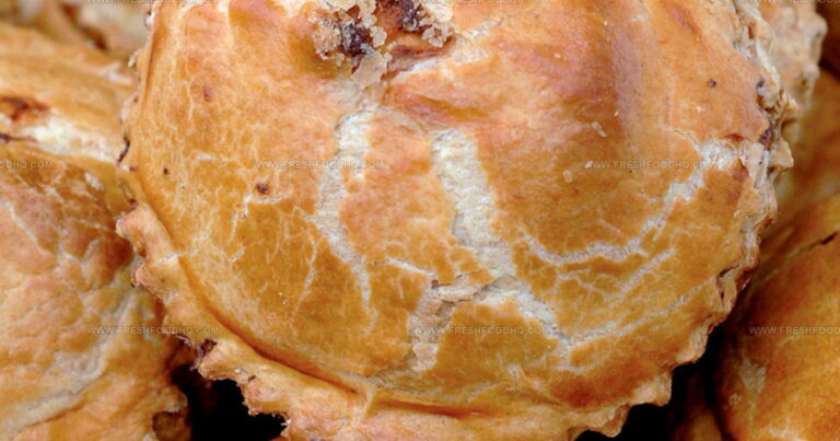 32 European Sweet Pies: Tasty Treats from Across the Pond