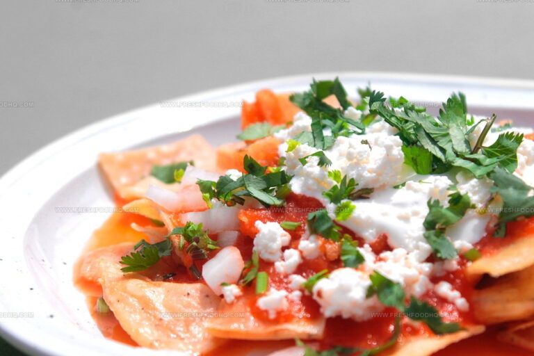 5 Cilantro Swaps That Work Well in Salsa Recipes