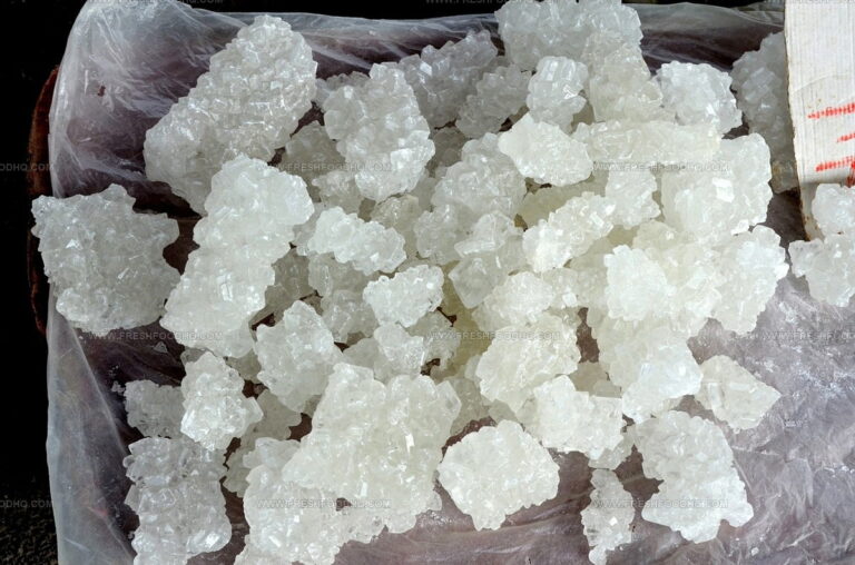 4 Rock Sugar Substitutes for Sweetening Recipes