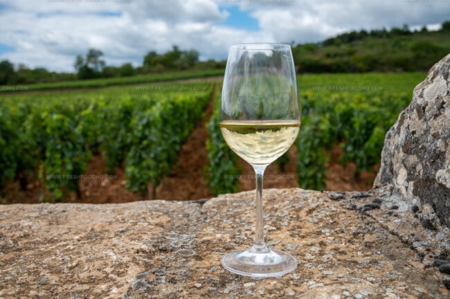 How Should Burgundy Wine Substitutes Be Stored To Maintain Aroma?